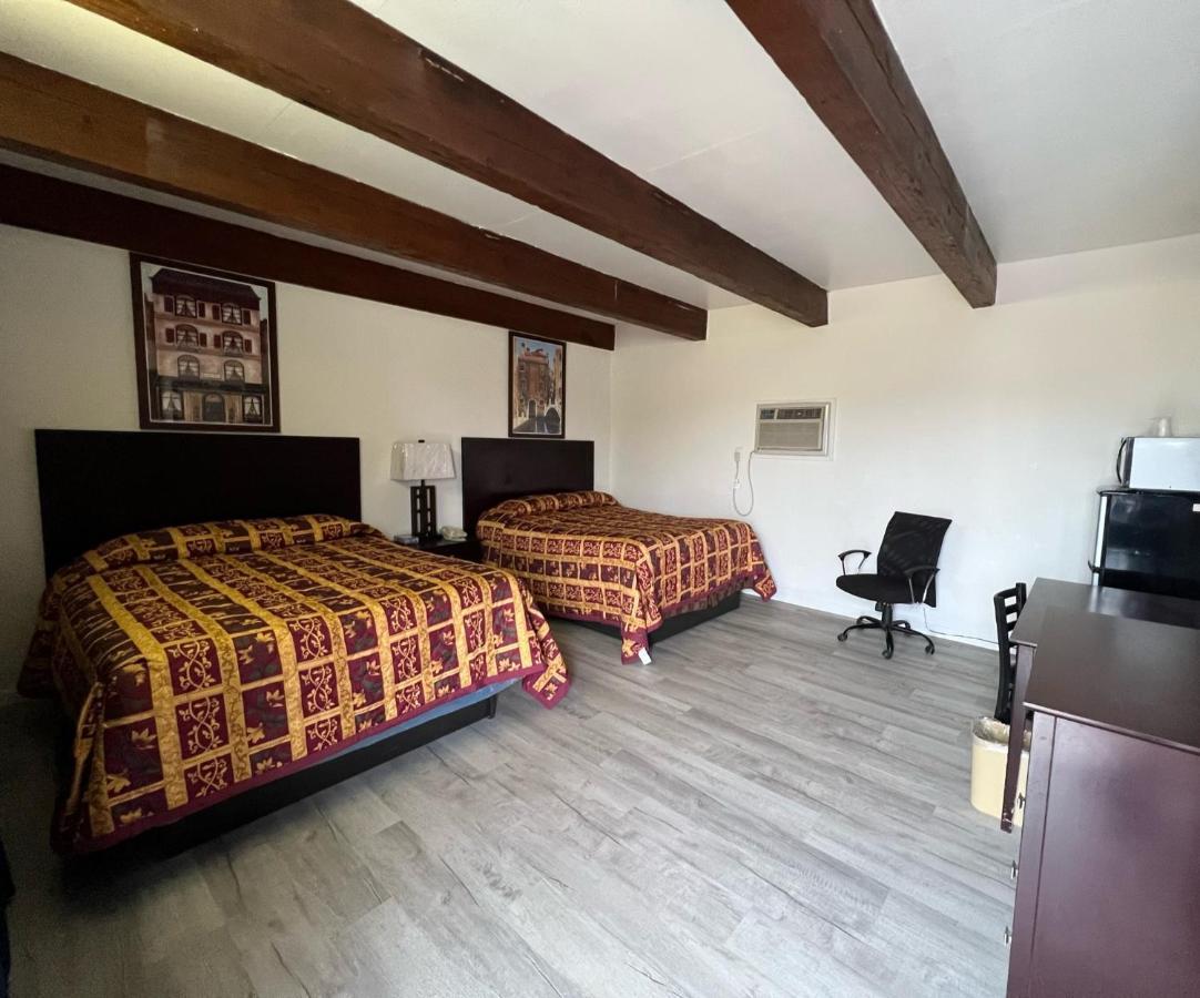 Budget Inn & Suites Freer Buitenkant foto
