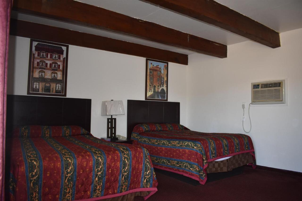Budget Inn & Suites Freer Buitenkant foto